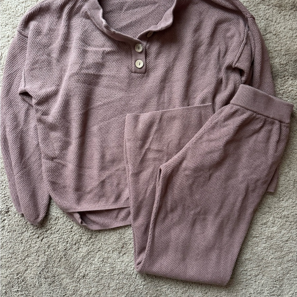 Amazon 2 piece dusty purple sweat set